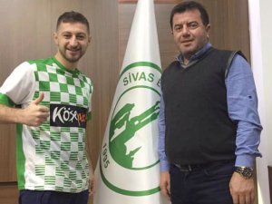 Ozan Kılıçoğlu yuvaya döndü