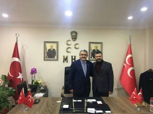 AK Partili Özmen’den MHP’li Alıcık’a ‘hayırlı olsun’ ziyareti