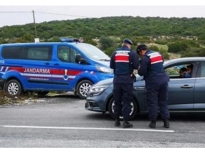 İzmir’de jandarmanın huzur operasyonunda ceza yağdı