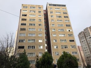 Beylikdüzü’nde iki çoçuk annesi kadın, eşini öldürdü