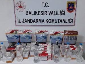 Balıkesir’de jandarma aranan 27 kişiyi yakaladı