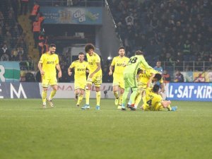 Çaykur Rizespor: 1 - Fenerbahçe: 2 (Maç sonucu)