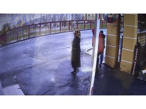 Hasmı tarafından başından vuruldu