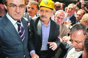 Gandhi'yi ölü yıkayıcısına benzetti