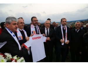 Bakan Kasapoğlu: "Sporu tabana yayma noktasında çalışmaları ve gayretleri daha yukarılara taşıyacağız"