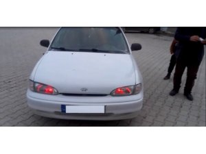 Çakar lamba ile geçiş önceliği sağlamak isteyen sürücü yakalandı