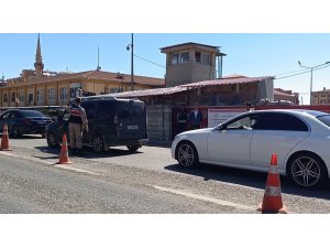 Adıyaman’da yakalama kararı bulunan şahıs İslahiye’de yakalandı