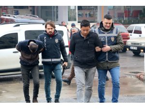 Çaldığı otomobilin motorunu kendi aracına taktı