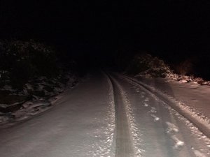 Manisa’da karla mücadele gece boyu devam etti