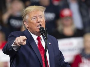 ABD Başkanı Trump: İran Irak'taki ABD Büyükelçiliğine yapılan saldırıdan sorumlu tutulacak