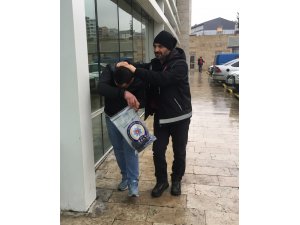 Samsun'da uyuşturucu operasyonunda gözaltına alınan 2 şüpheli tutuklandı