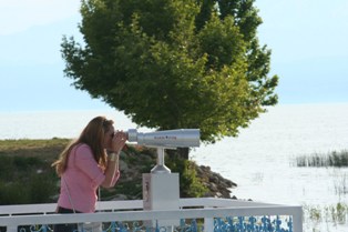 Beyşehir Gölü'nde dürbünle görsel ziyafet