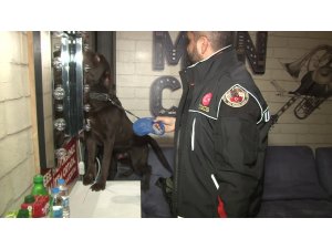 Başkent’te yılbaşı gecesi uygulama: 250 gram uyuşturucu ve 15,5 litre sahte içki yakalandı