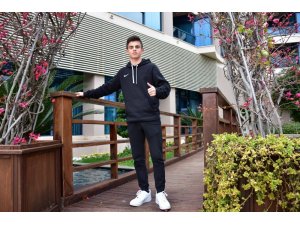 Kerem Yiğit’in en büyük hayali İngiltere’de futbol oynamak