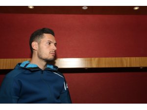 Haris Hajradinovic: "Asker selamına olumsuz bir şey söylenemez"