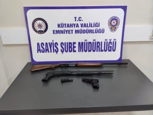Kütahya’da eski eşini silahla tehdit ve darp eden şahıstan cephanelik çıktı
