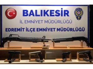 Balıkesir polisinin yılbaşı mesaisi