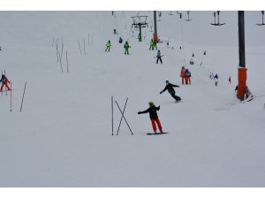 Isparta’da Kayakçılar kıyasıya yarıştı