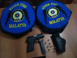 Malatya’da uyuşturucu ve silah ele geçirildi