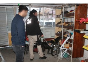 Uyuşturucu satıcılarına şafak operasyonu: 5 gözaltı