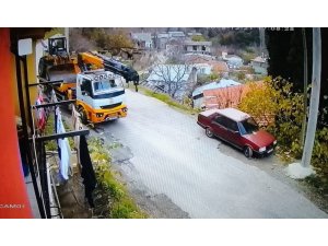 İzmir’de iş makinesi çaldığı iddia edilen şüpheli yakalandı