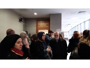 Başörtülü öğretmene saldıran sanık hakim karşısında