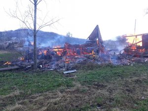 Kastamonu’da yaşlı adam, çıkan yangında hayatını kaybetti