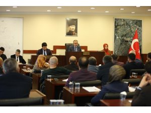 Çayırova’da yılın ilk meclisi toplandı