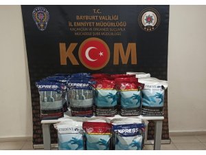 Bayburt’ta 30 adet kıyılmış tütün ele geçirildi