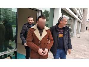 Gazetecilere, "’Film gibi senaryo’ diye başlık atın" dedi