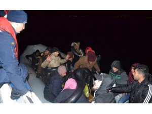 İzmir’de 51’i çocuk 116 düzensiz göçmen yakalandı