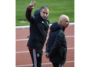 Beşiktaş'ın devre arası kampı Antalya'da başladı