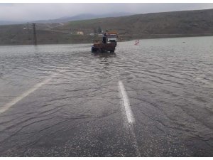 Siirt’te baraj suyu yükseldi, suda mahsur kalan 1 kişi kurtarıldı
