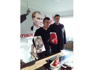 Ayvalık’ta Ülkü Ocaklarından MHP İlçe Teşkilatına destek ziyareti