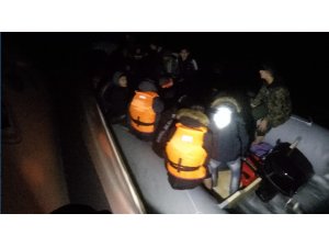 Çanakkale'de 37 düzensiz göçmen yakalandı