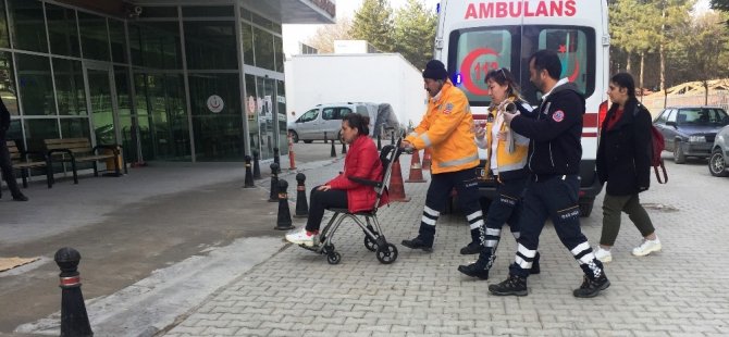 Konya’da tır ile otomobil çarpıştı: 3 yaralı