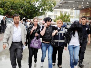 Antalya’da fuhuş operasyonu