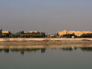 ABD'nin Bağdat Büyükelçiliği yakınlarına füzeli saldırı