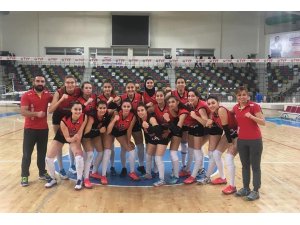 Lider deplasmandan galibiyetle döndü