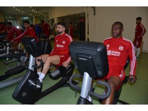 Sivasspor salonda çalıştı