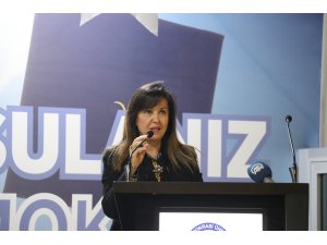 İzmir Adliyesi şehitlerini anma, Demokrasi ve Kahramanlık Ödülü Töreni