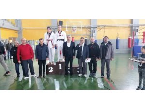 Büyükler ve Gençler Taekwondo İl Birinciliği Tamamlandı