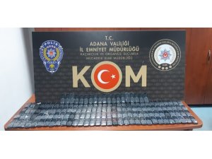 Kargoyla kaçak cep telefonu sevkiyatına polis engeli
