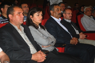 Menderes örneği ile tehdit ediyorlar!
