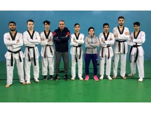 Yunusemreli tekvandocular madalyaları topladı