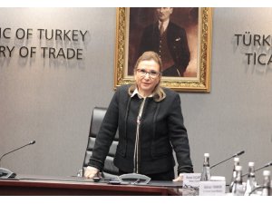 Ticaret Bakanı Ruhsar Pekcan: “İhracatçılarımız ön izin belgesini Tarım Bakanlığından alacak”
