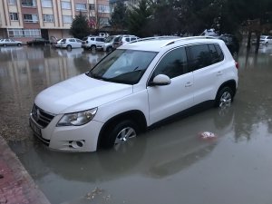 Konya'da sağanak etkili oldu