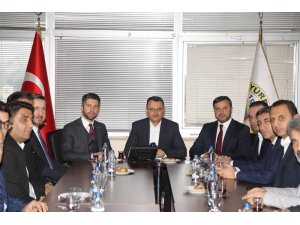 AK Parti Genel Merkezinden Başkan Kocaispir’e tam not
