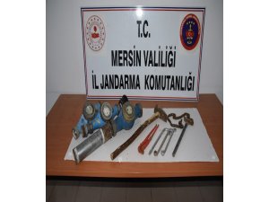 Sulama vanası çalan 3 kişi tutuklandı