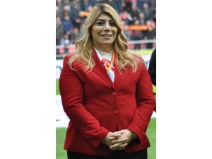 Kayserispor Başkanı Berna Gözbaşı: